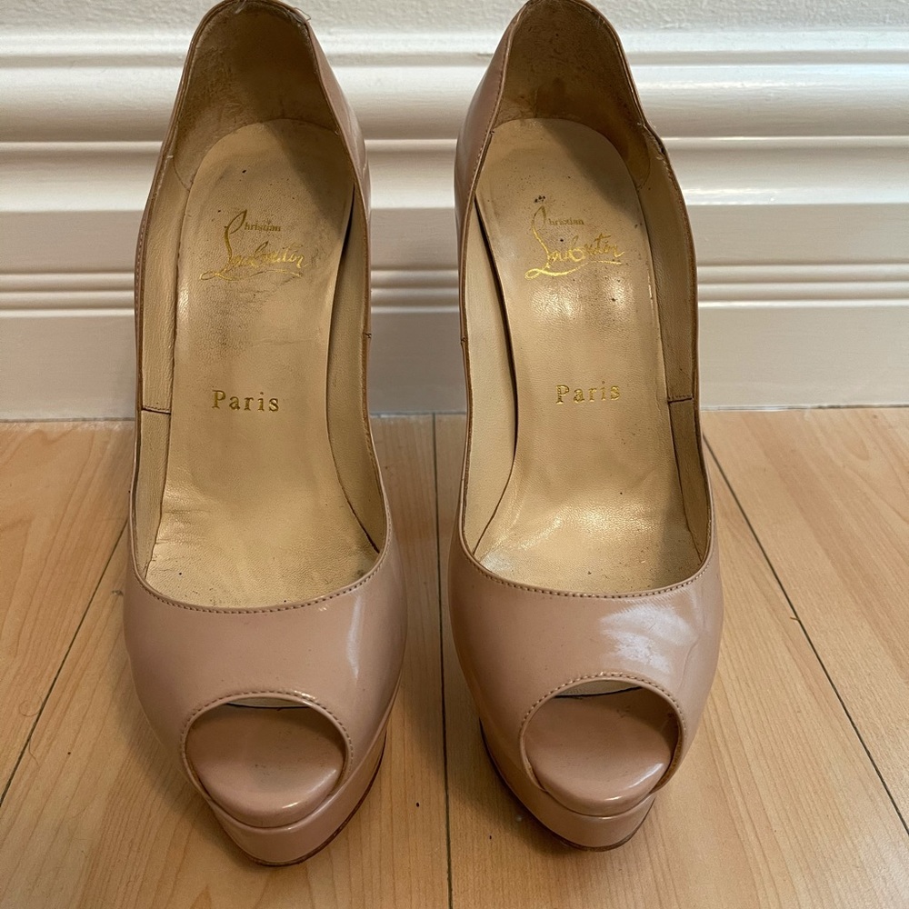 Christian Louboutin 150 Lady Peep stiletto